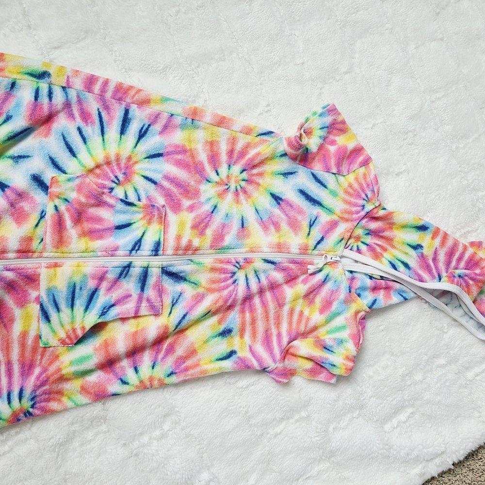 Colorful Kids Clothing Bundle - Picture 16 of 16